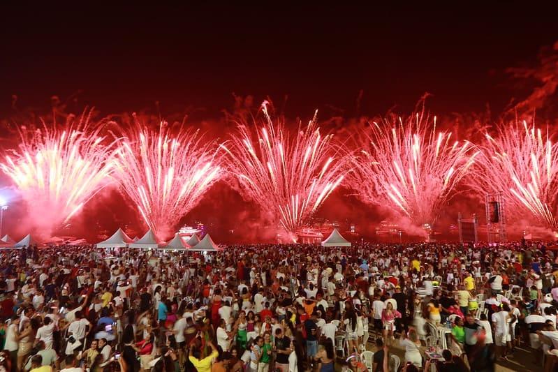 Réveillon de Todos” celebra chegada de 2024 com grandes atrações e espetáculo de drones na Ponta Negra