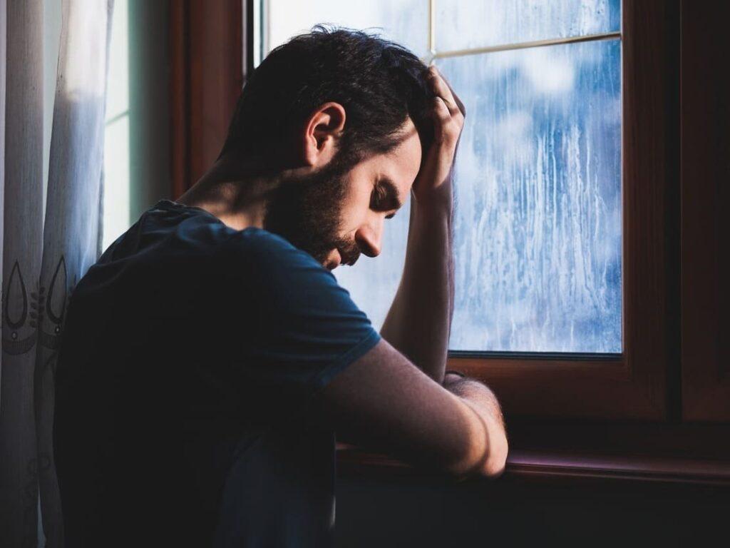 'Mente sã, corpo são': saiba como identificar sinais de alerta para evitar entrar em um quadro de depressão