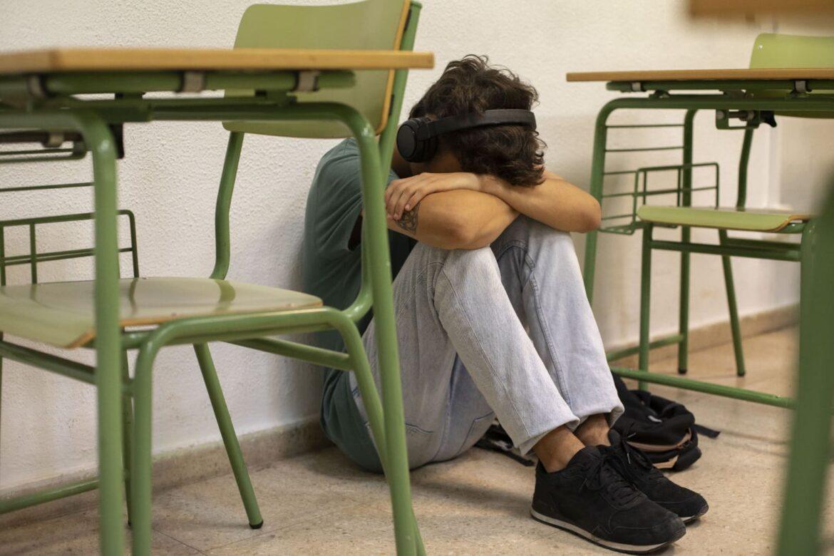 Bullying e cyberbullying no Código Penal: saiba como proteger seus filhos dessas práticas