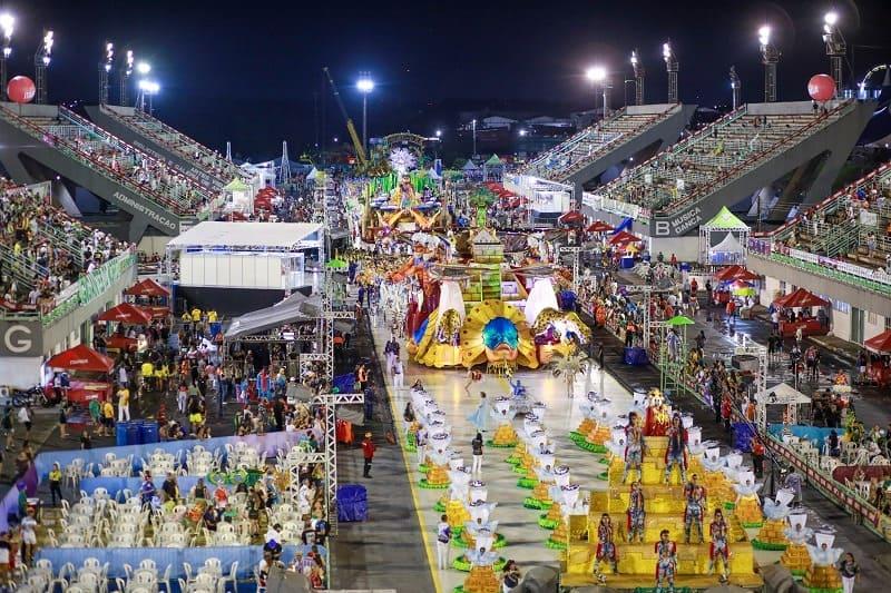 Desfile das escolas de samba do Carnaval 2024 começa nesta quinta-feira, no Sambódromo