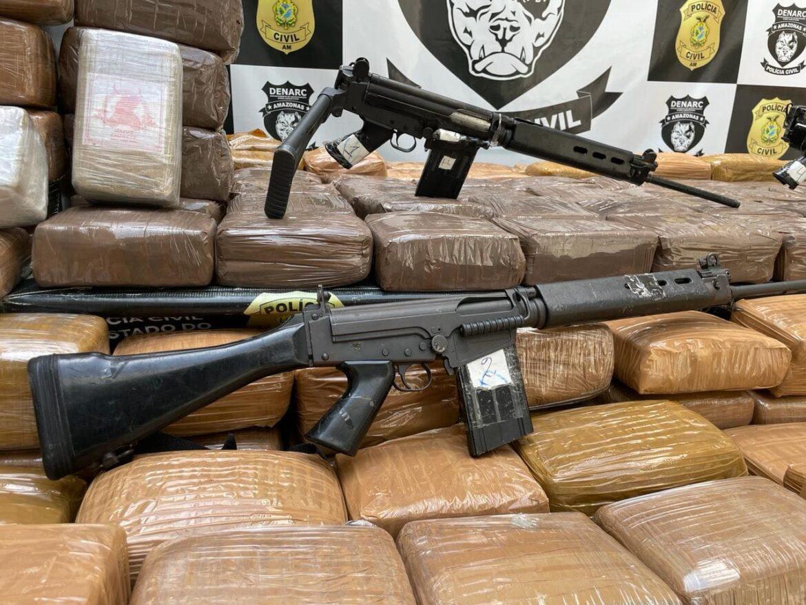 Polícia apreende cerca de 1,5 tonelada de drogas e armamentos avaliados em R$ 24 milhões