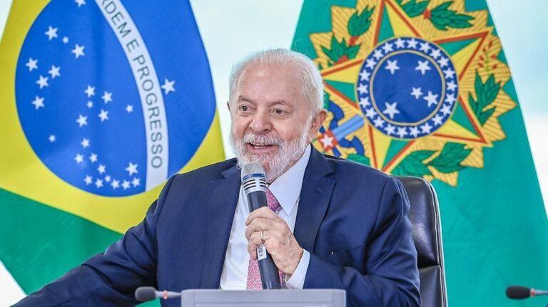 ‘Nossa soberania não está à venda’, diz Lula em pronunciamento