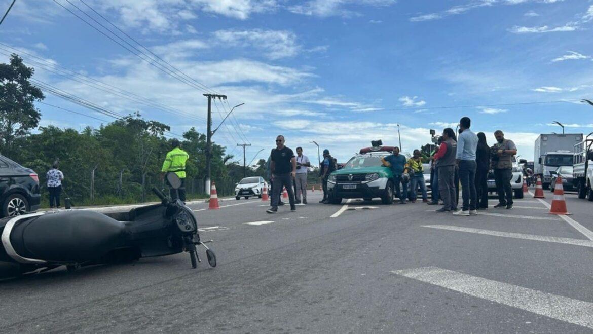 Colisão mata motociclista na estrada do aeroporto de Manaus