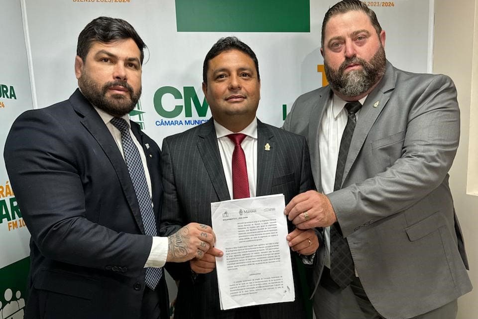 CPI da Semcom: Caio André recebe requerimento para abertura da Comissão Parlamentar de Inquérito na CMM