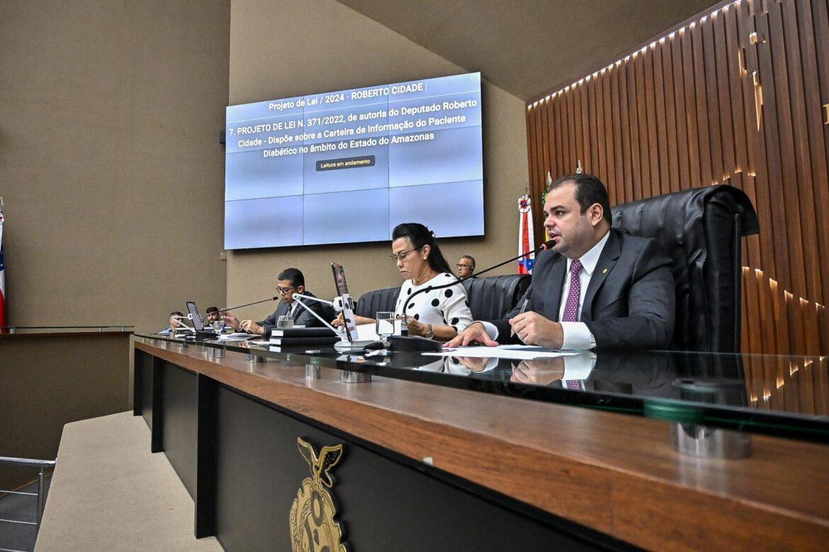 PL de Roberto Cidade, que propõe melhoria no atendimento para paciente diabético, foi aprovado em plenário