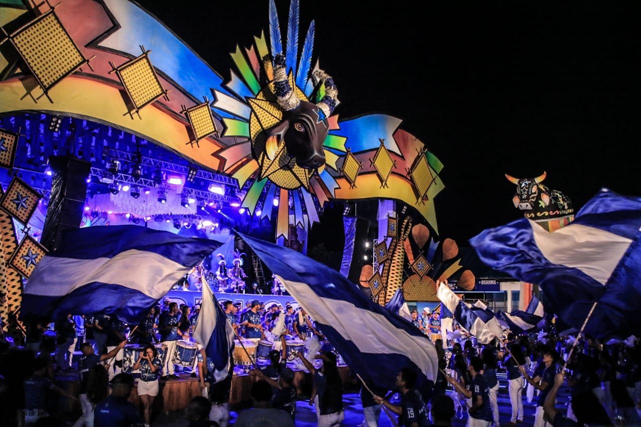 Triunfo Popular: em noite de festa azulada, Caprichoso realiza primeiro Ensaio Show da temporada 2024