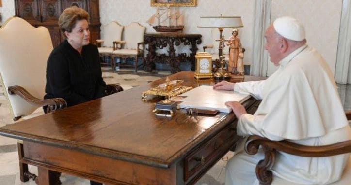 Papa Francisco recebe Dilma Rousseff no Vaticano: "Que prazer revê-la"