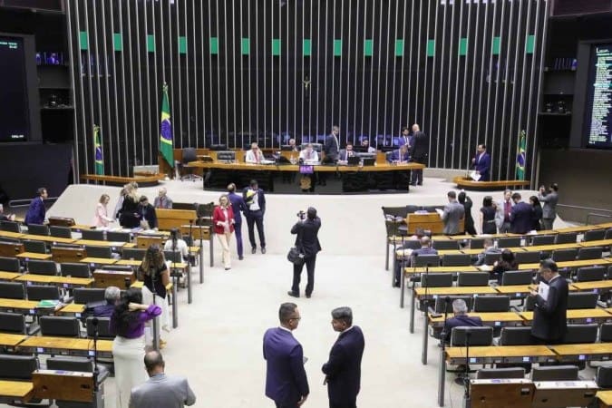 Câmara aprova decreto de estado de calamidade pública no Rio Grande do Sul