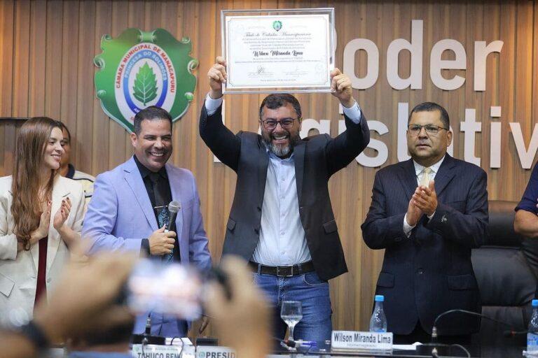 Governador Wilson Lima recebe título de cidadão de Manacapuru