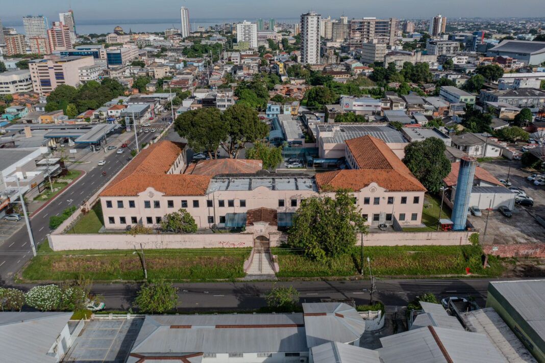 Especializações em Direito da UEA seguem com inscrições abertas