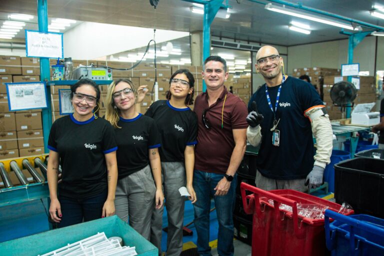 Em visita à Elgin, David Almeida trata das articulações para garantir os empregos na Zona Franca de Manaus