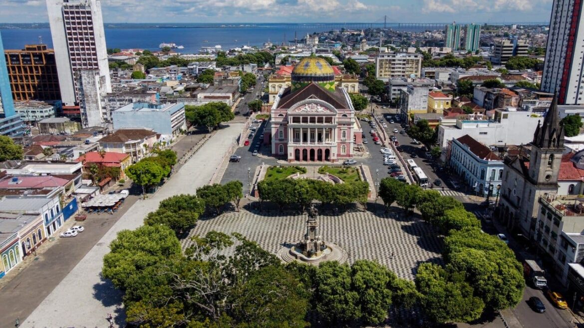 Largo São Sebastião recebe programação especial para crianças, neste sábado