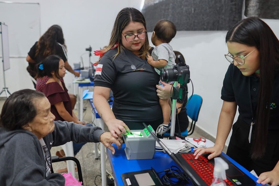 Governo Presente: 17ª edição tem mais de 7,3 mil atendimentos na zona norte de Manaus