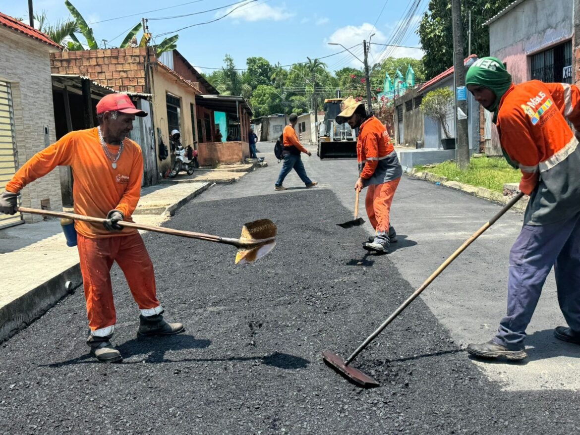 Prefeitura de Manaus conclui recuperação asfáltica em novo trecho do bairro Cidade de Deus