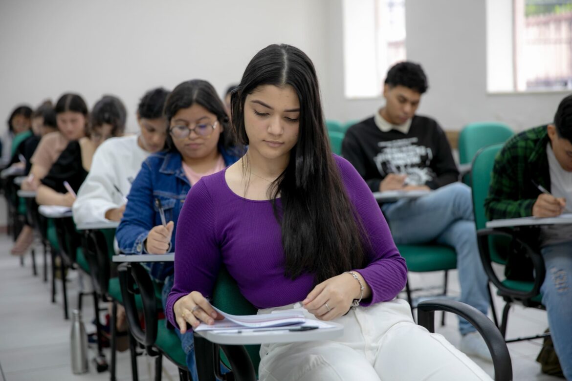 Último dia das provas de ingresso da UEA é marcado por balanço positivo em todo o Amazonas