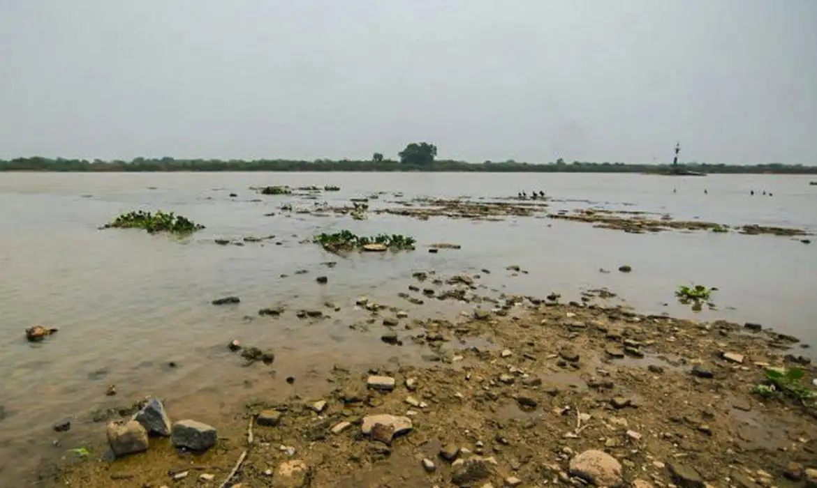 Rio Paraguai registra mínima histórica em ano mais seco no Pantanal