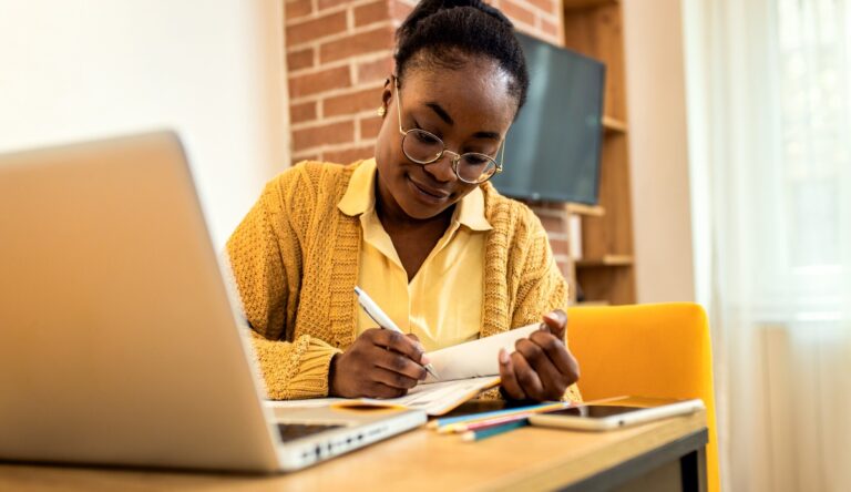 Aprendizado contínuo transforma o mercado de trabalho atual