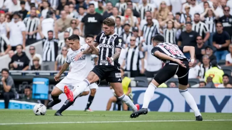 Botafogo bate o Atlético-MG e conquista o título inédito da Libertadores