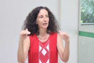 Pesquisadora do Inpa Flávia Costa vence Prêmio Capes Elsevier 2024 - Mulheres na Ciência