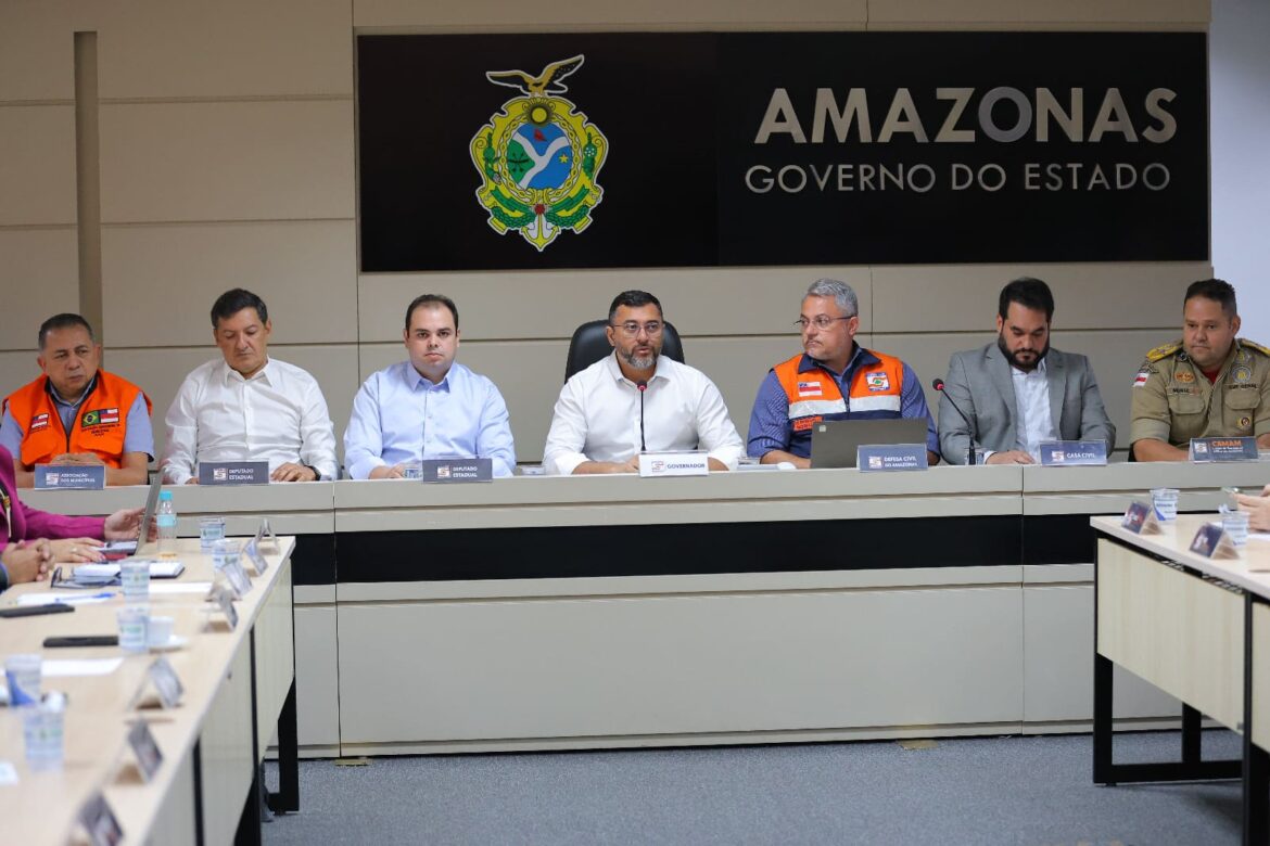 Wilson Lima apresenta balanço de ações da Operação Estiagem 2024 com envio de mais de 3 mil toneladas de alimentos