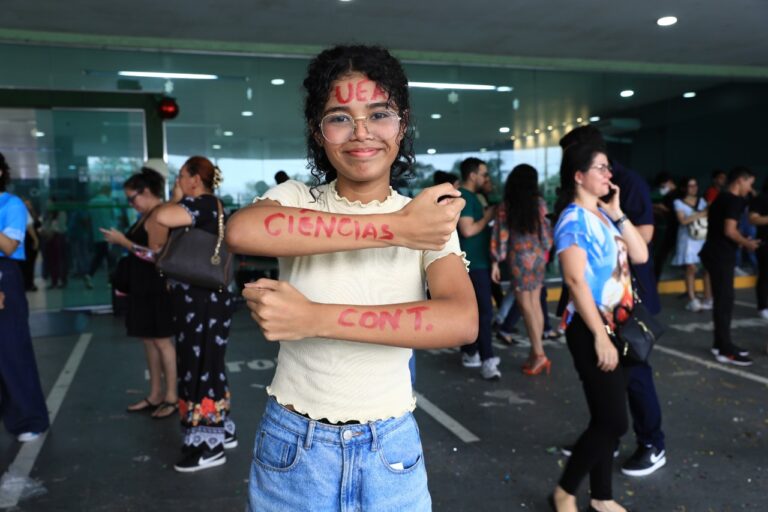 Aprovados no Vestibular e SIS da UEA celebram conquista na festa de divulgação dos resultados