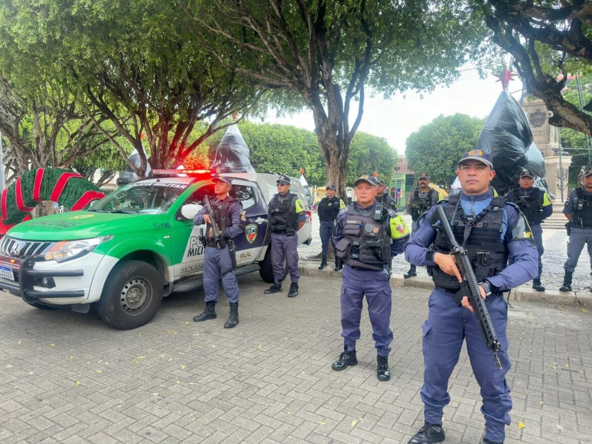 Polícia Militar do Amazonas reforça segurança em pontos turísticos e comerciais no Centro da capital