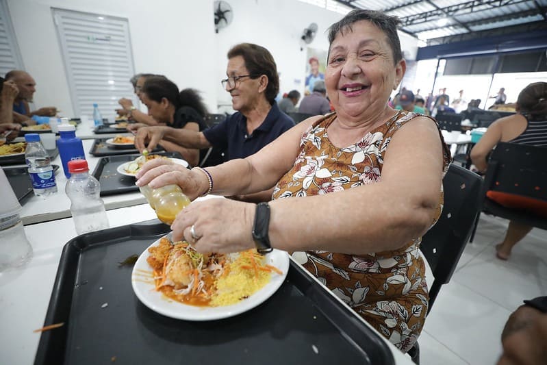 “Temos a oportunidade de consumir uma comida boa”, diz beneficiário do Prato Cheio