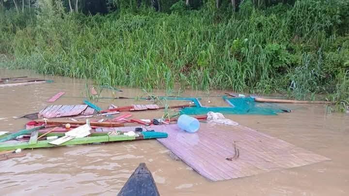 Balsa colide com flutuante no Rio Madeira, em Manicoré e deixa mãe e três filhos desaparecidos