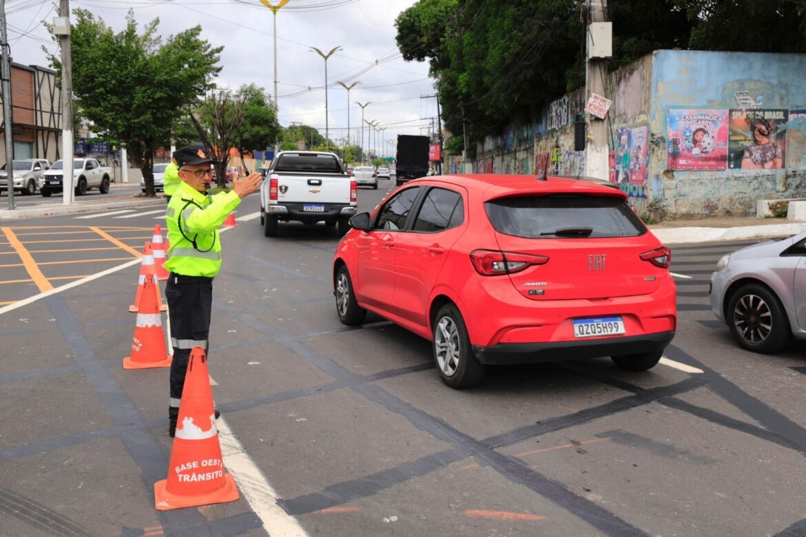 Prefeitura conclui primeira fase de intervenção e trânsito é alterado na Constantino Nery a partir desta terça-feira