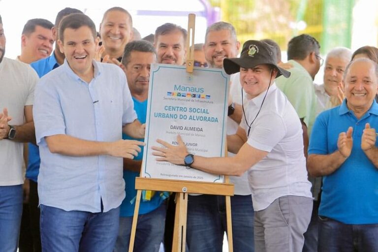 Prefeito David Almeida entrega o CSU do Alvorada revitalizado e amplia opções de esporte e lazer na zona Centro-Oeste