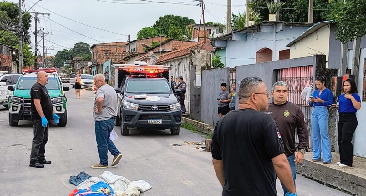 Corpo esquartej4d0 é encontrado com bilhete de facção no Novo Aleixo, em Manaus