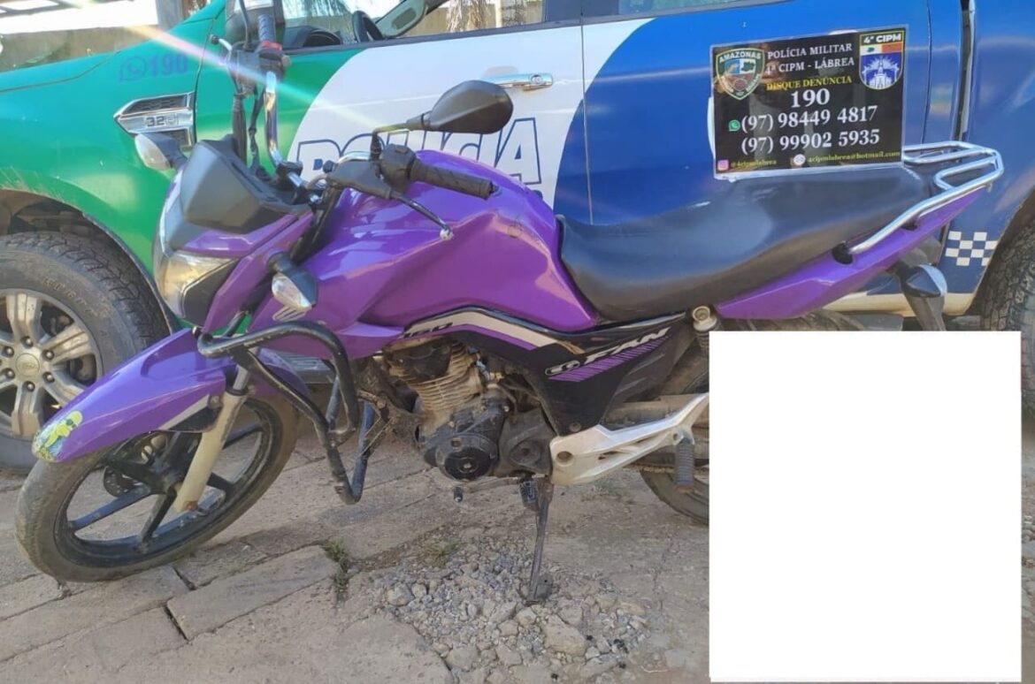 Polícia recupera motocicleta adulterada e prende suspeito