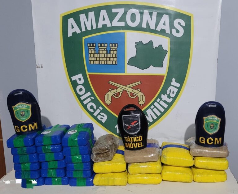 Polícia Militar do Amazonas e Guarda Municipal apreendem cerca de 33 quilos de drogas no porto de Jutaí