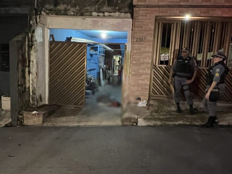 Mulher é executada a tiros na frente de casa no bairro Alvorada, em Manaus