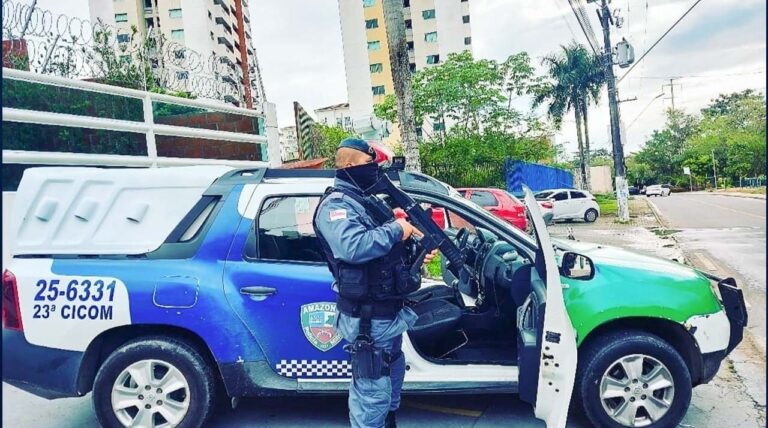 As ações resultaram na apreensão de arma de fogo e dinheiro