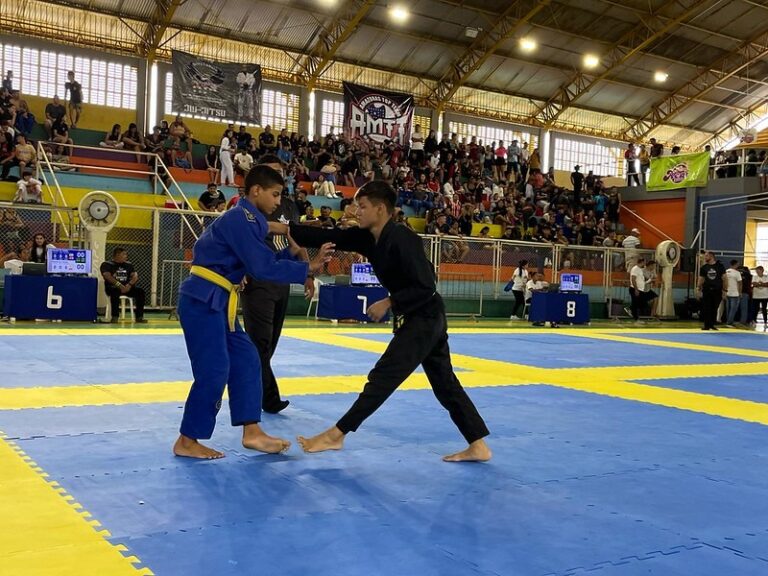 Prefeito David Almeida acompanha seletiva de Jiu-Jitsu para Campeonato Brasileiro 2025