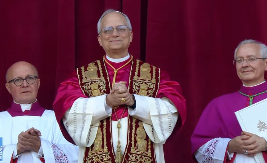 Robert Francis Prevost é eleito papa e se chamará Leão XIV