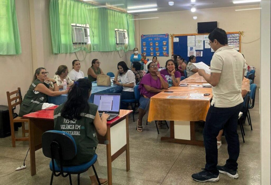 Festival de Parintins 2025: FVS-RCP realiza oficina de vigilância hospitalar para fortalecer atendimento durante evento de massa