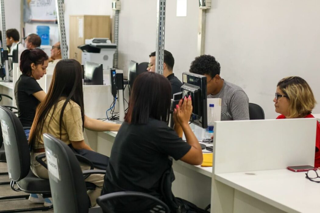 Oportunidade: Sine Amazonas divulga 227 vagas de emprego para esta segunda-feira