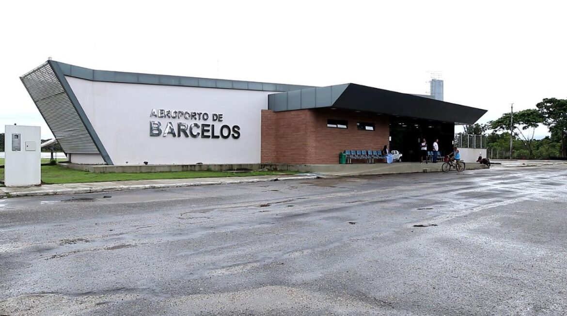 Governador Wilson Lima inaugura nova pista do aeroporto de Barcelos, ampliando capacidade operacional do terminal