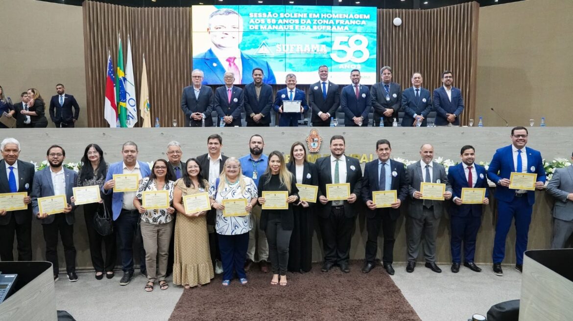 Em Reunião Solene, CMM homenageia Suframa pelos 58 anos de atuação na Amazônia