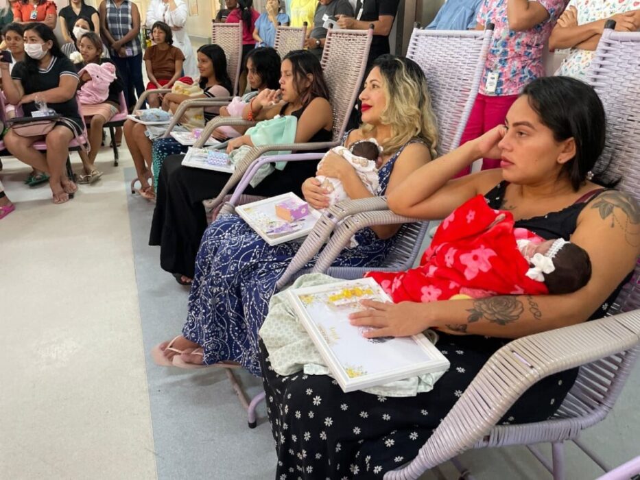Instituto Dona Lindu faz homenagem a mães de bebês internados