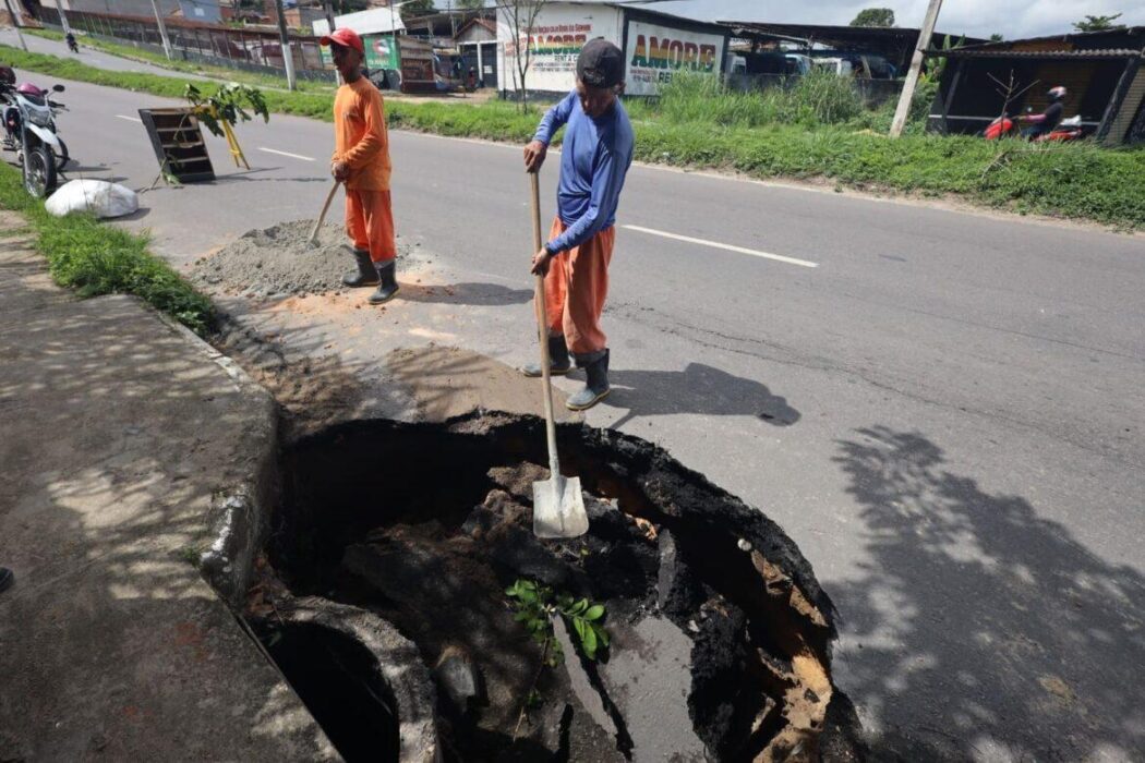 Prefeitura de Manaus atua em recuperação de rede de drenagem no bairro Santa Etelvina