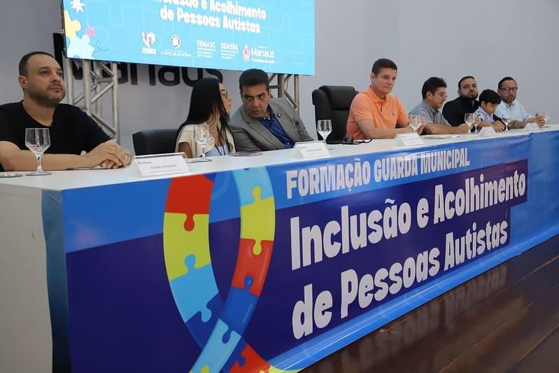 Prefeitura de Manaus promove primeira capacitação da Guarda Municipal com foco em inclusão de pessoas autistas