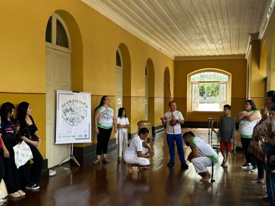 Capoeira e roda de conversa encerram Semana Nacional de Museus no Palacete Provincial