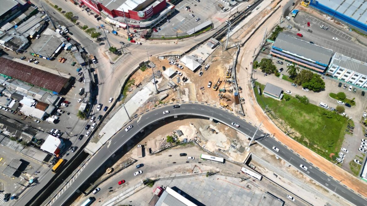 Prefeito David Almeida destaca avanços no complexo viário Rei Pelé, com 98% das obras concluídas e entrega marcada para 16 de junho