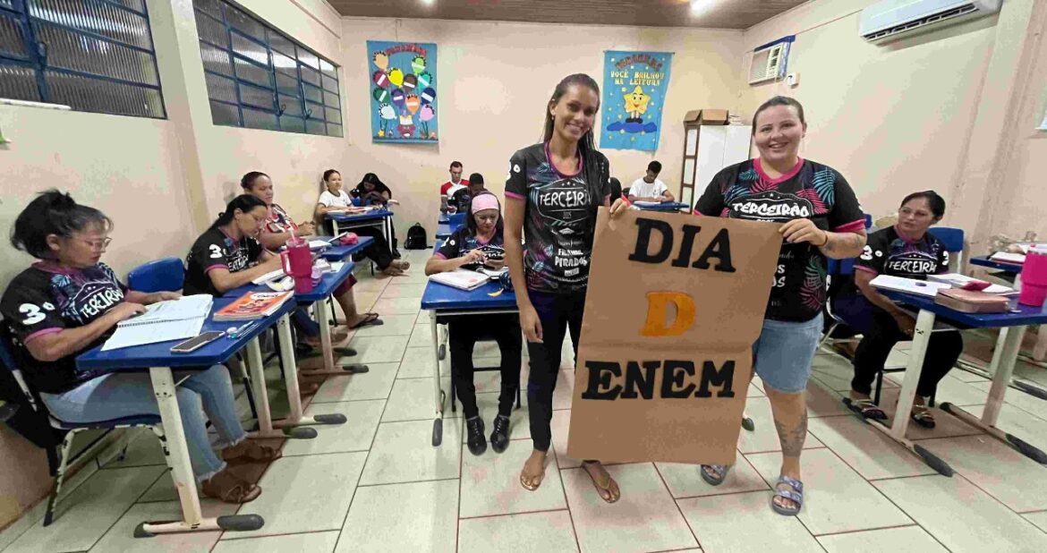 Escolas da rede estadual realizam mutirões para inscrições no Enem 2025