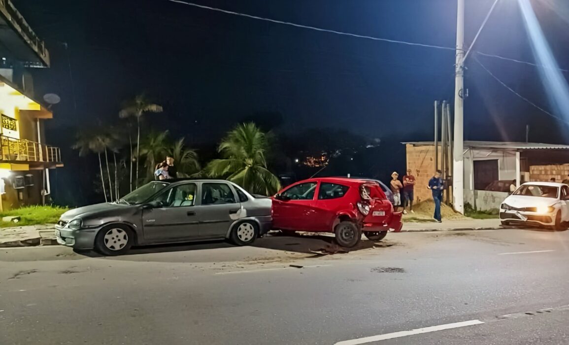 Detran-AM: Homem alcoolizado é conduzido ao 19º DIP após causar acidente na zona oeste de Manaus