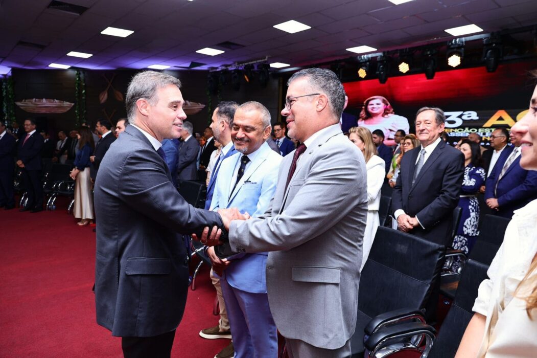 Conselheiro Josué Cláudio Neto representa o TCE-AM em homenagem a ministros do STF e STJ em Manaus