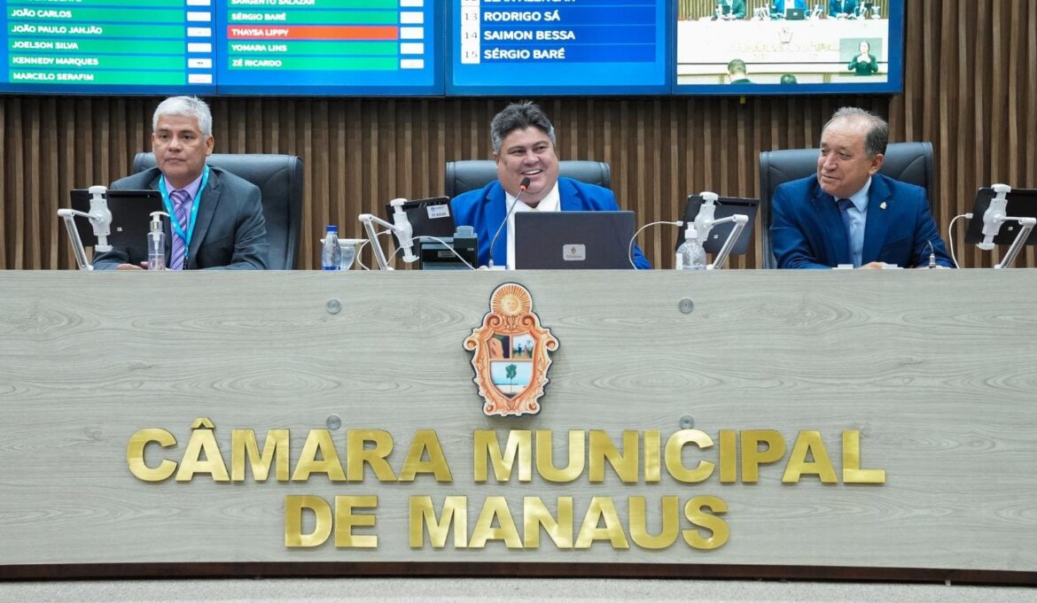 CMM aprova e encaminha reajuste salarial de servidores à Prefeitura de Manaus